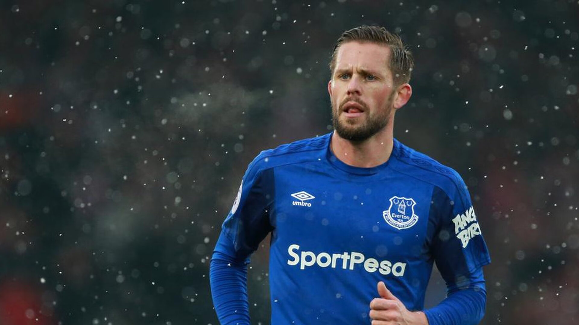 尤文图斯老将布冯宣布赛季末退役